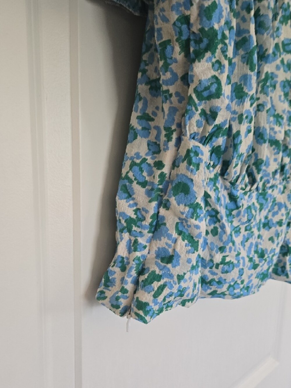 Molly Bracken Floral Ruffle Top in Blue and Green - Picture 4 of 6